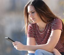 Social Media and Teens: How Parents Can Counteract its Effect on Mental Health 