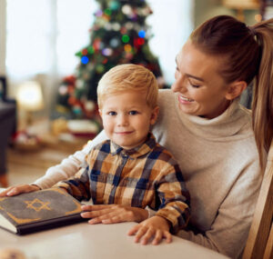 Navigating Your Family’s Holiday Experience Image