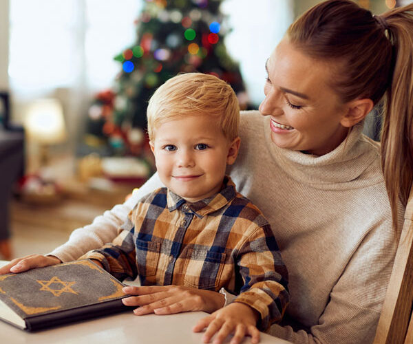 Navigating Your Family’s Holiday Experience