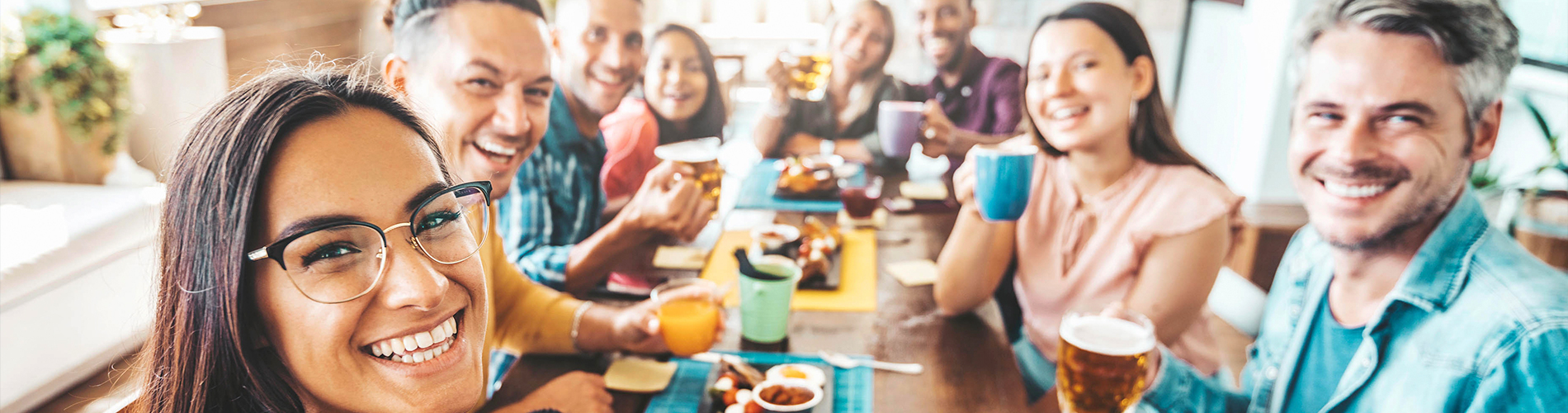 Friends eating brunch together