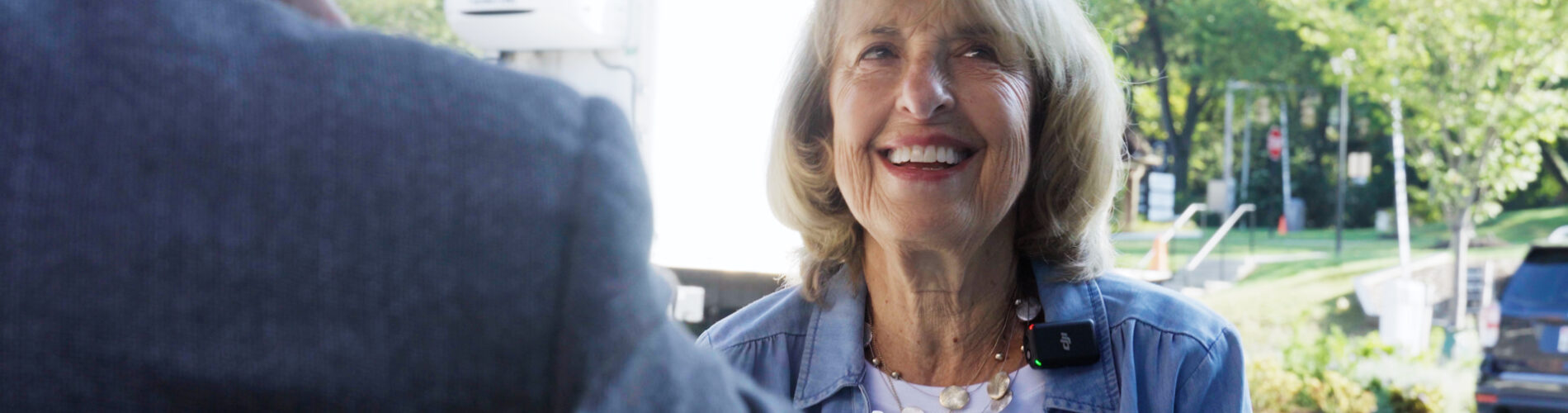 Sharan Kushner | Mensches in Cars Getting Coffee