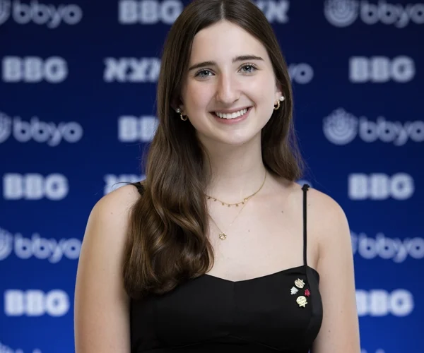 18 Things to Know About Kayla Hertzberg, the Jewish Teen Leader Taking BBYO Global