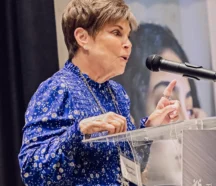 Meet Ronnie Footlick, Chair of the Women’s Emeritus Board