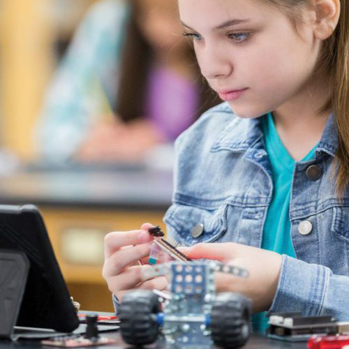 Jewish Private Schools Bring Community Home